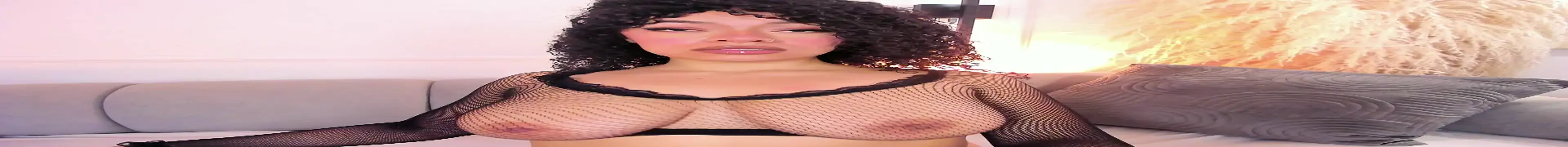 Snapshot of Alyssa_Houston chatting on May 8, 2026, 12:09 pm Alyssa Houston online show from May 8, 2026, 12:09 pm