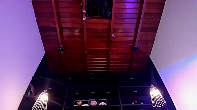 Snapshot of HeellBoy_ chatting on November 22, 2025, 4:00 am HeellBoy online show from November 22, 2025, 4:00 am