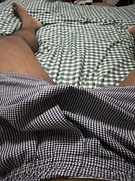 SL PUSSY EATER online show from January 7, 2025, 4:08 am