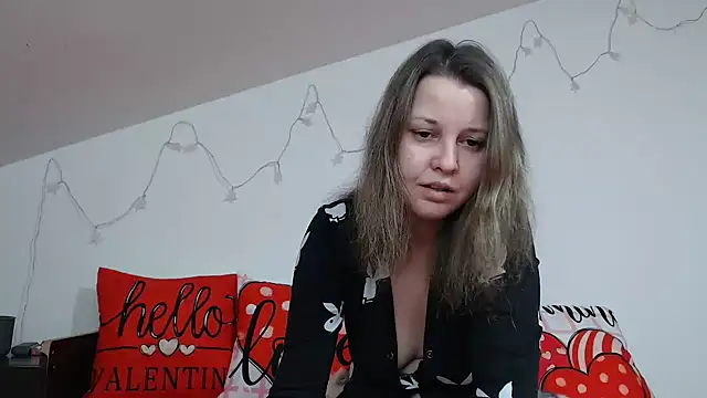 Snapshot of SweetMaddy888 chatting on February 14, 2025, 11:53 am SweetMaddy888 online show from February 14, 2025, 11:53 am