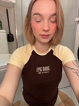 Baby Tiny online show from May 14, 2026, 11:18 am