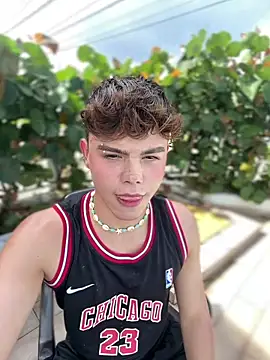 PRINCE STEV online show from December 22, 2025, 5:24 pm