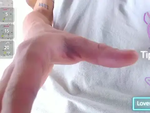 Snapshot of Molly_Spears chatting on February 20, 2025, 11:42 am Molly Spears online show from February 20, 2025, 11:42 am