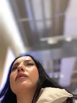 Roxana-Sexy online show from February 21, 2026, 5:20 am