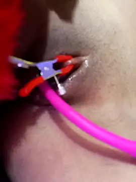 Snapshot of Nicky-7 chatting on January 28, 2025, 12:26 am Nicky-7 online show from January 28, 2025, 12:26 am