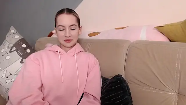 AmbrielHailey online show from November 23, 2025, 1:26 am