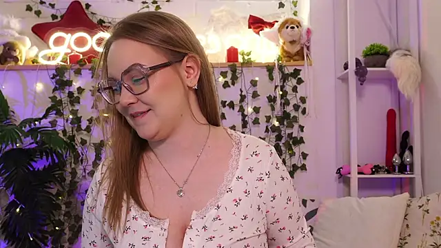 MonicaAsis online show from March 19, 2026, 6:08 pm