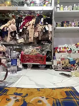 Cesywet online show from September 19, 2025, 5:11 am