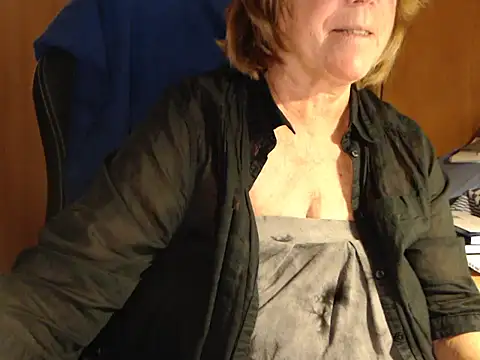  sunshine   online show from October 31, 2025, 5:53 pm