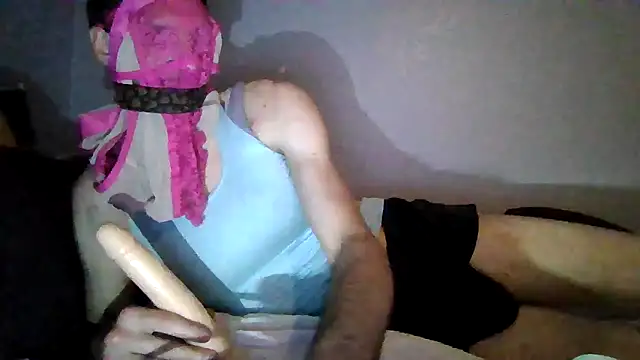 relaxedside13 online show from April 13, 2026, 7:12 am