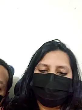 punecouple6 online show from September 30, 2025, 6:47 pm