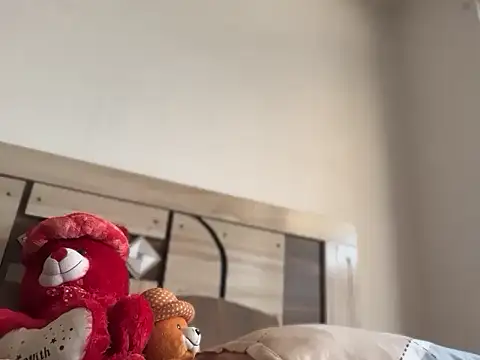 Hotty-Sana online show from January 14, 2026, 7:56 am