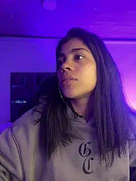 NINA 18 YEARS online show from January 11, 2026, 12:39 am