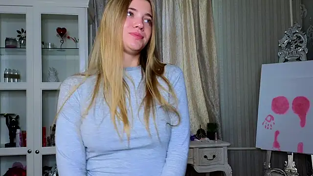 Snapshot of AnneFoxy chatting on November 16, 2025, 7:46 am AnneFoxy online show from November 16, 2025, 7:46 am