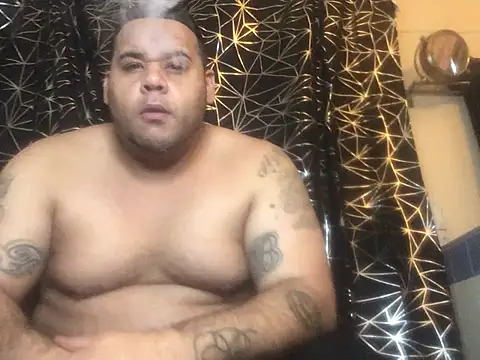 Snapshot of fatboyjayohh126 chatting on December 24, 2024, 9:28 am fatboyjayohh126 online show from December 24, 2024, 9:28 am