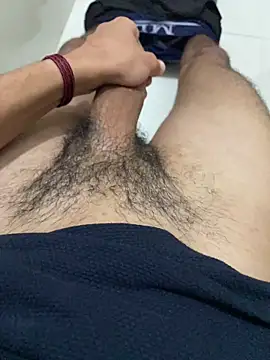 alex-riadh online show from December 1, 2025, 11:05 pm