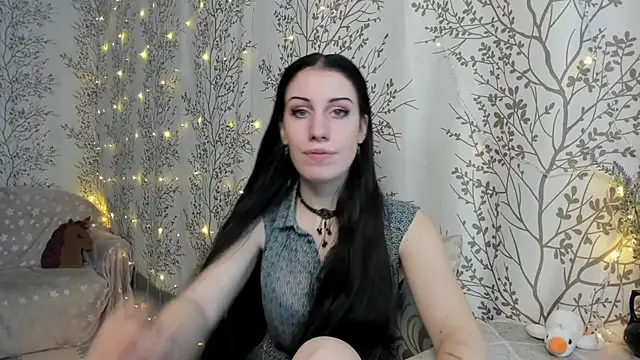 Mary0Lou online show from December 6, 2024, 3:35 am