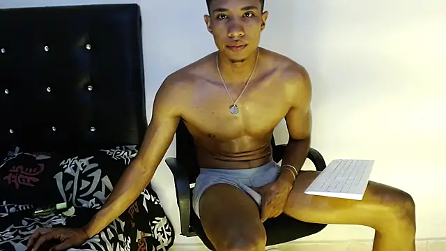 JacksonCooper1 online show from January 25, 2025, 2:37 am