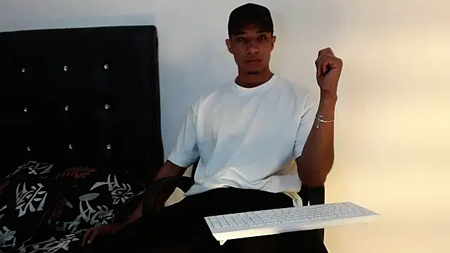 JacksonCooper1 online show from January 26, 2025, 6:07 am