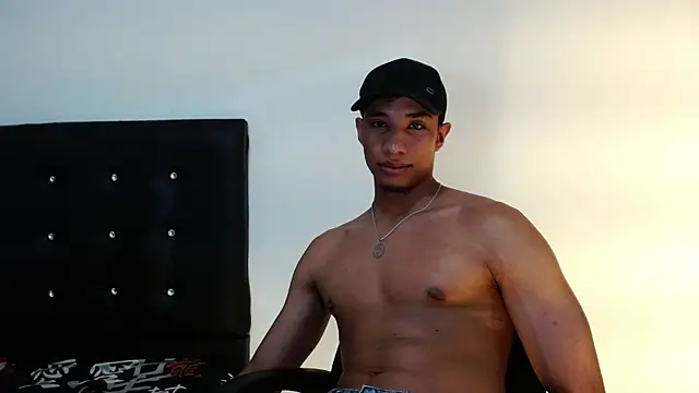 JacksonCooper1 online show from February 3, 2025, 4:35 am