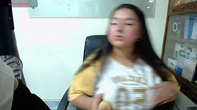 Catherine summer1 online show from January 15, 2025, 1:02 am