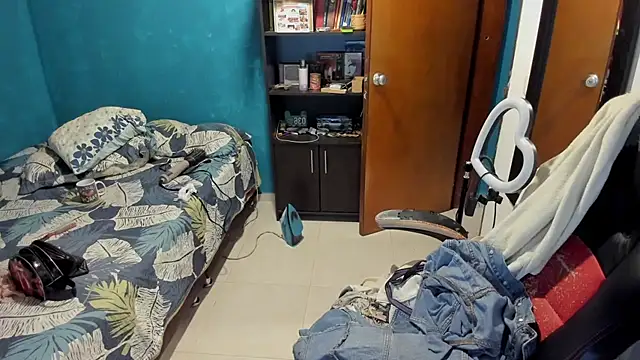 peanut tangerine online show from November 14, 2025, 12:25 am