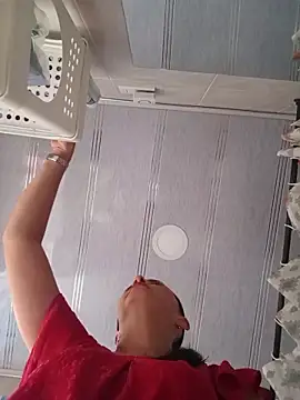 Samantha Sullivan  online show from March 28, 2026, 10:33 pm