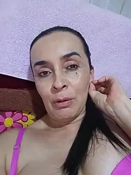 Samantha Sullivan  online show from March 28, 2026, 3:07 am