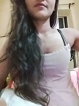 MISSQUEEN48 online show from June 7, 2026, 5:18 pm