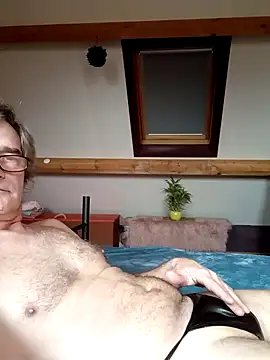 ronny51 online show from February 9, 2025, 10:31 am