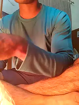 Snapshot of Wild-Honey chatting on January 15, 2025, 3:50 pm Wild-Honey online show from January 15, 2025, 3:50 pm