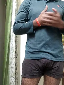 Snapshot of Wild-Honey chatting on February 27, 2025, 3:18 am Wild-Honey online show from February 27, 2025, 3:18 am