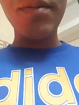 Snapshot of Wild-Honey chatting on December 16, 2024, 12:48 am Wild-Honey online show from December 16, 2024, 12:48 am