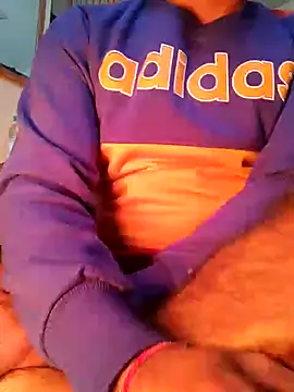 Snapshot of Wild-Honey chatting on January 12, 2025, 3:46 pm Wild-Honey online show from January 12, 2025, 3:46 pm