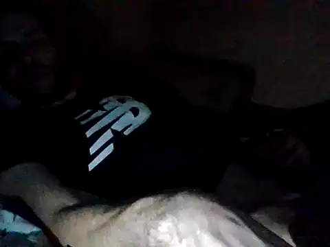 Snapshot of Vicktore007 chatting on October 31, 2025, 5:31 pm Vicktore007 online show from October 31, 2025, 5:31 pm