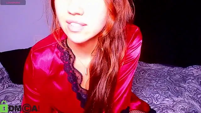 Snapshot of Akasha_007 chatting on February 4, 2026, 9:32 pm Akasha 007 online show from February 4, 2026, 9:32 pm