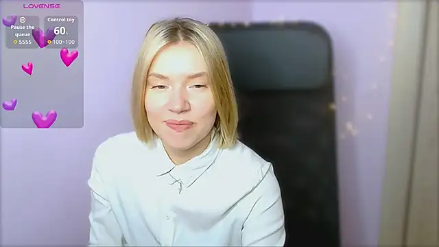 Snapshot of TaylorBre chatting on February 21, 2026, 9:22 am TaylorBre online show from February 21, 2026, 9:22 am