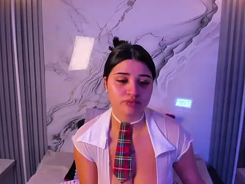 venusowen  online show from February 20, 2026, 1:24 pm