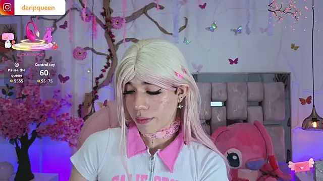 DaripQueen online show from April 6, 2026, 1:23 pm