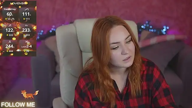 LovelyBell online show from December 18, 2025, 11:47 am