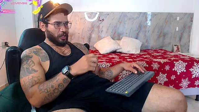 Snapshot of hanz_col chatting on February 9, 2026, 2:48 pm hanz col online show from February 9, 2026, 2:48 pm