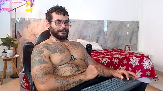 Snapshot of hanz_col chatting on February 5, 2026, 3:19 pm hanz col online show from February 5, 2026, 3:19 pm