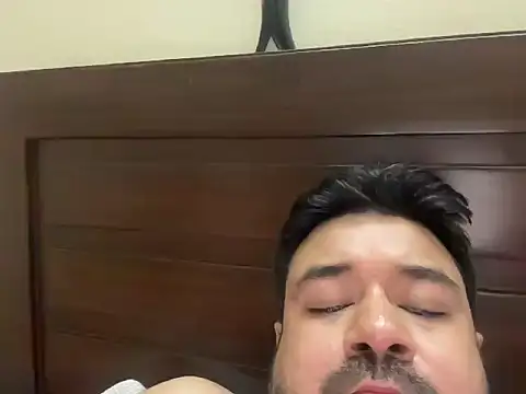 coolboy6566 online show from October 23, 2025, 7:23 pm