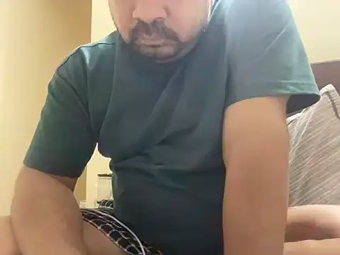 coolboy6566 online show from September 16, 2025, 6:20 pm