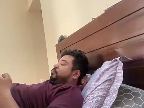 coolboy6566 online show from November 15, 2025, 6:06 am