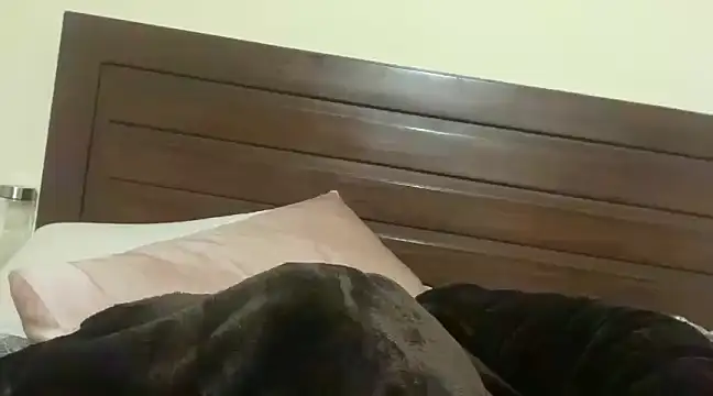 coolboy6566 online show from December 19, 2024, 10:32 pm