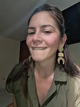 Hanny 24 online show from February 9, 2026, 8:18 pm