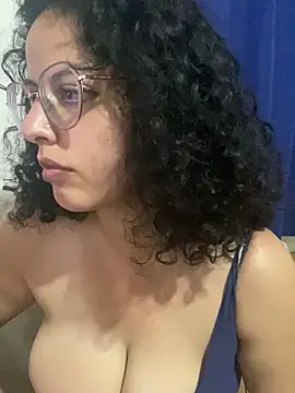 babyluna939 online show from March 3, 2025, 11:03 pm