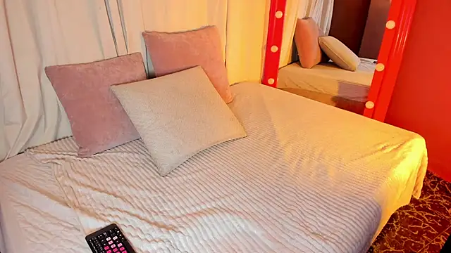 Little Ivy online show from February 18, 2026, 7:21 pm