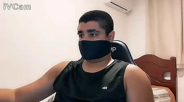 LeoPutaria online show from January 18, 2025, 10:28 pm